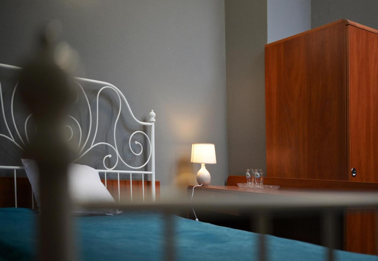Gosciniec Czarci Mlyn Bed & Breakfast Bedzin Exterior photo