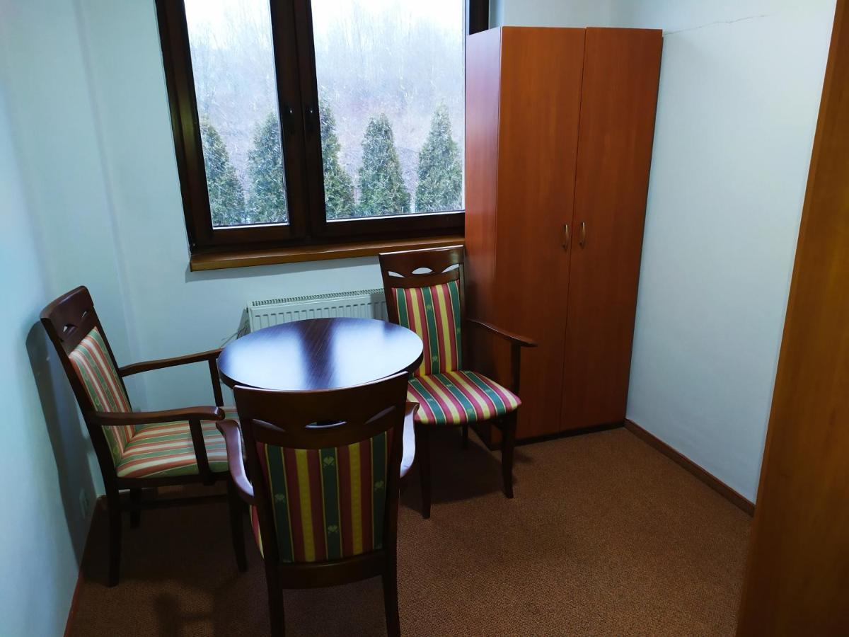 Gosciniec Czarci Mlyn Bed & Breakfast Bedzin Exterior photo