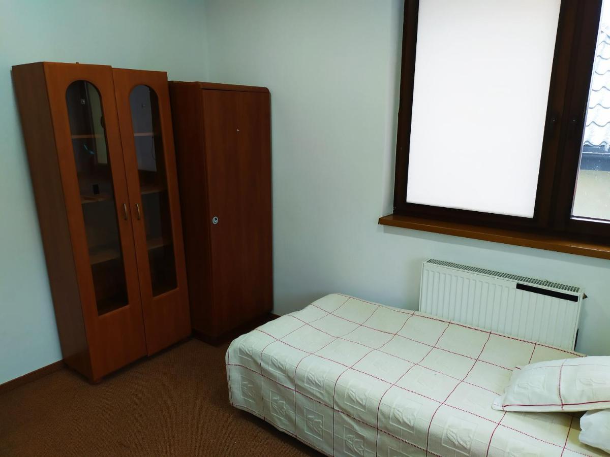 Gosciniec Czarci Mlyn Bed & Breakfast Bedzin Exterior photo